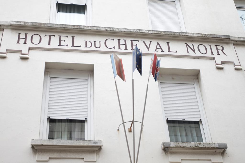 Urban Style, Hôtel Le Cheval Noir, Saint-Étienne Exterior foto